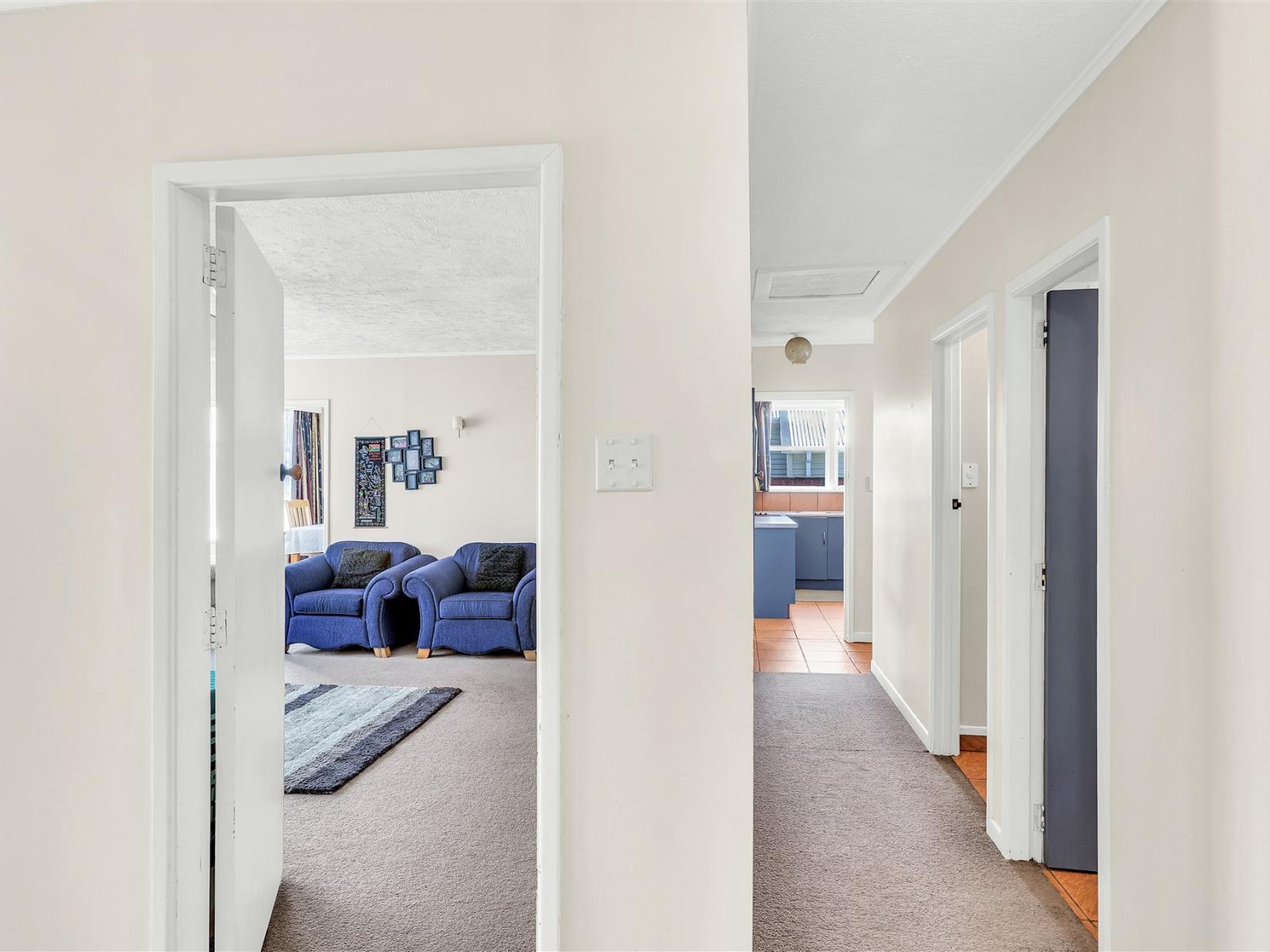 40A Henley Street, Westport