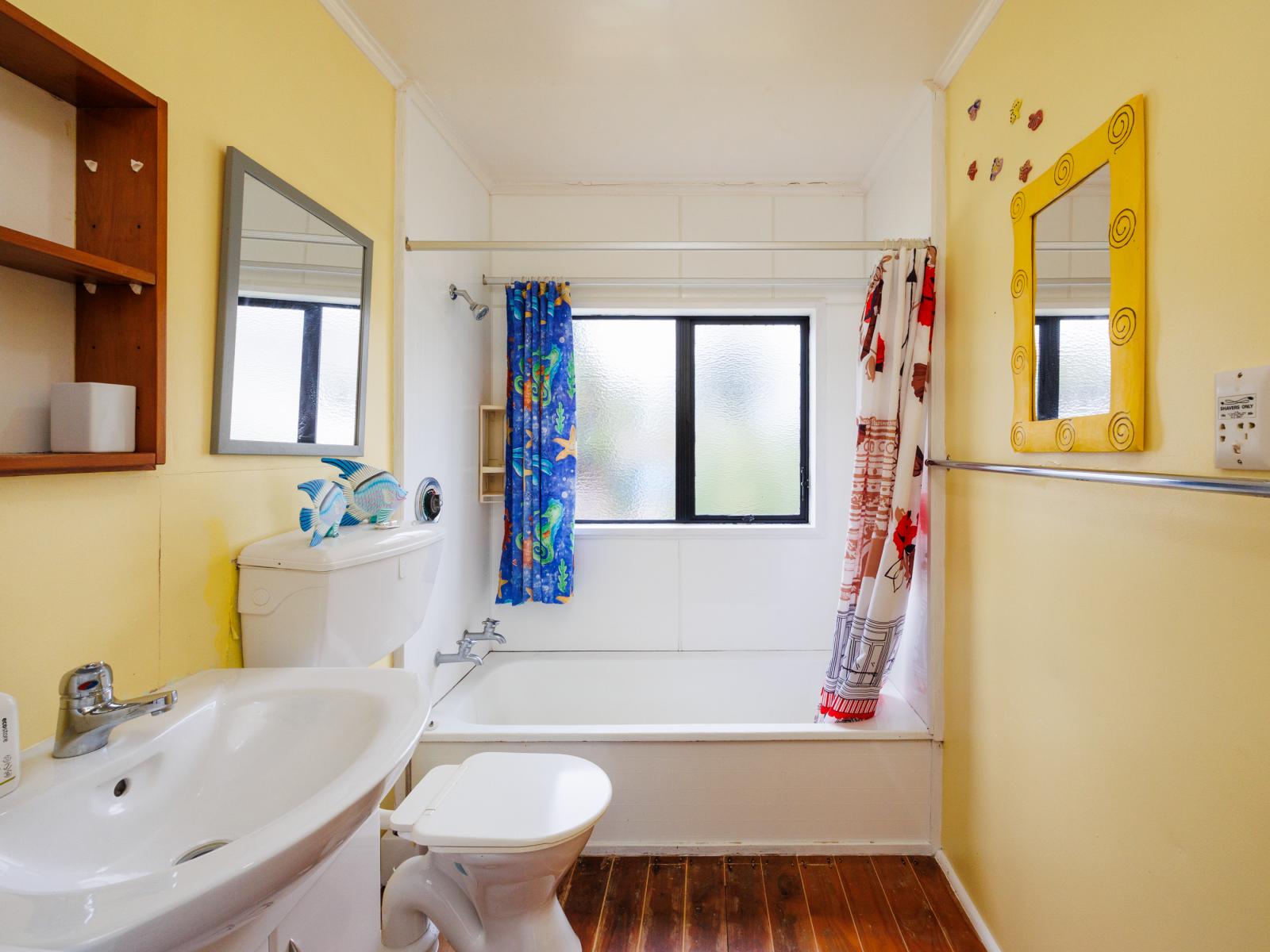 31 Koputara Road, Himatangi Beach