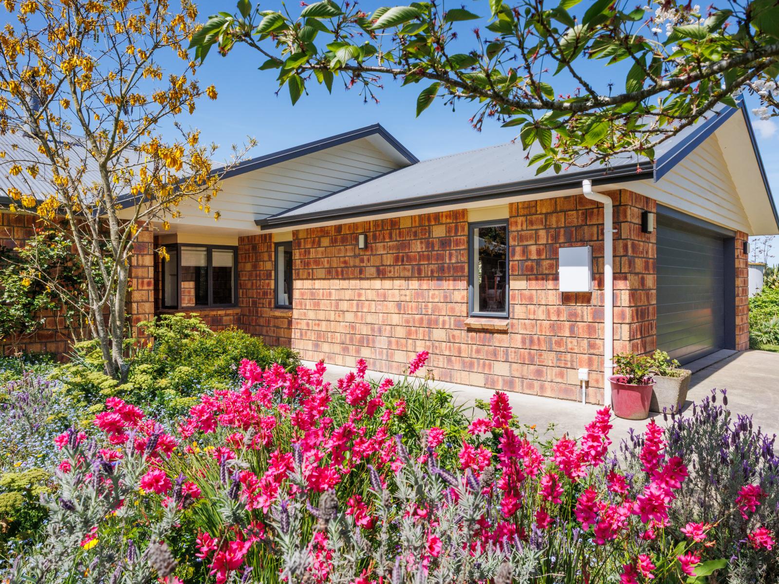 946F Finnis Road, Pohangina