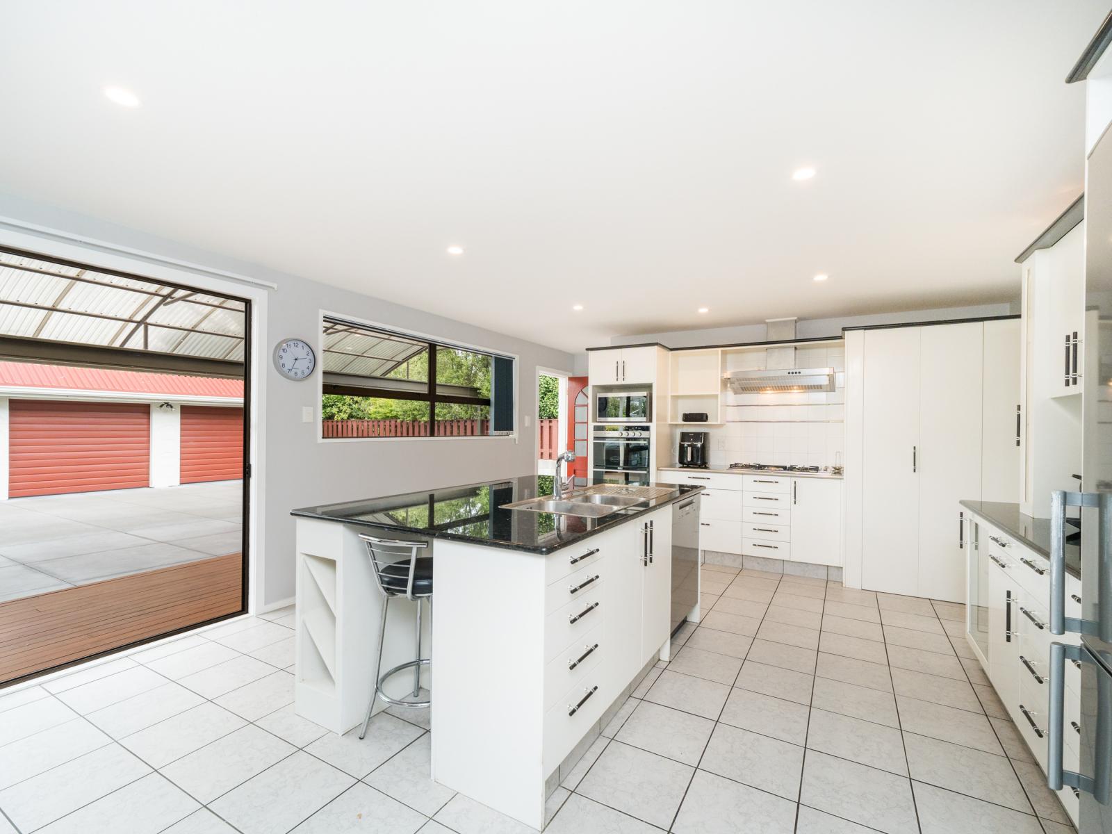 16 Akaroa Avenue, Awapuni