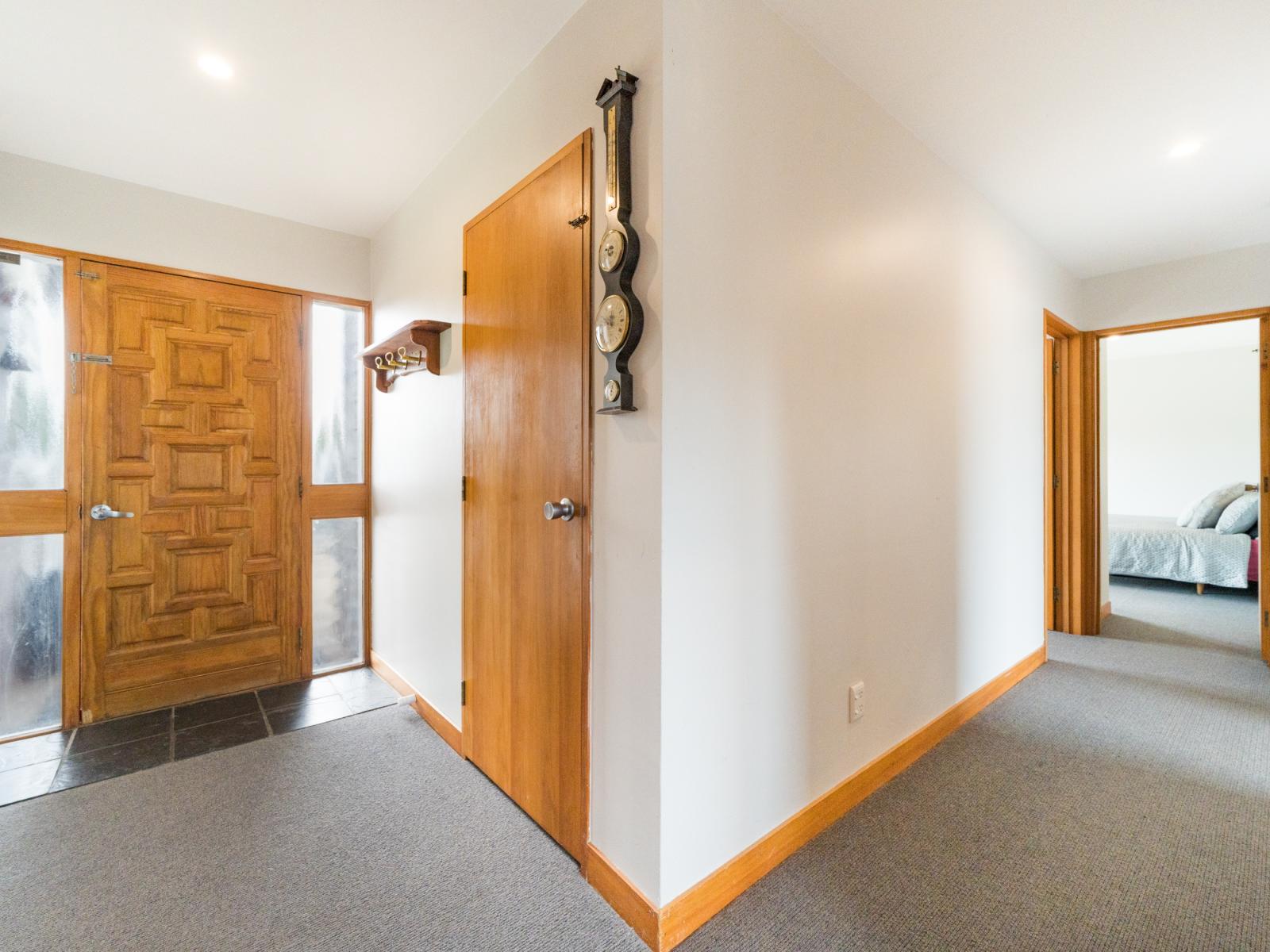 32 Pioneer Highway, Awapuni