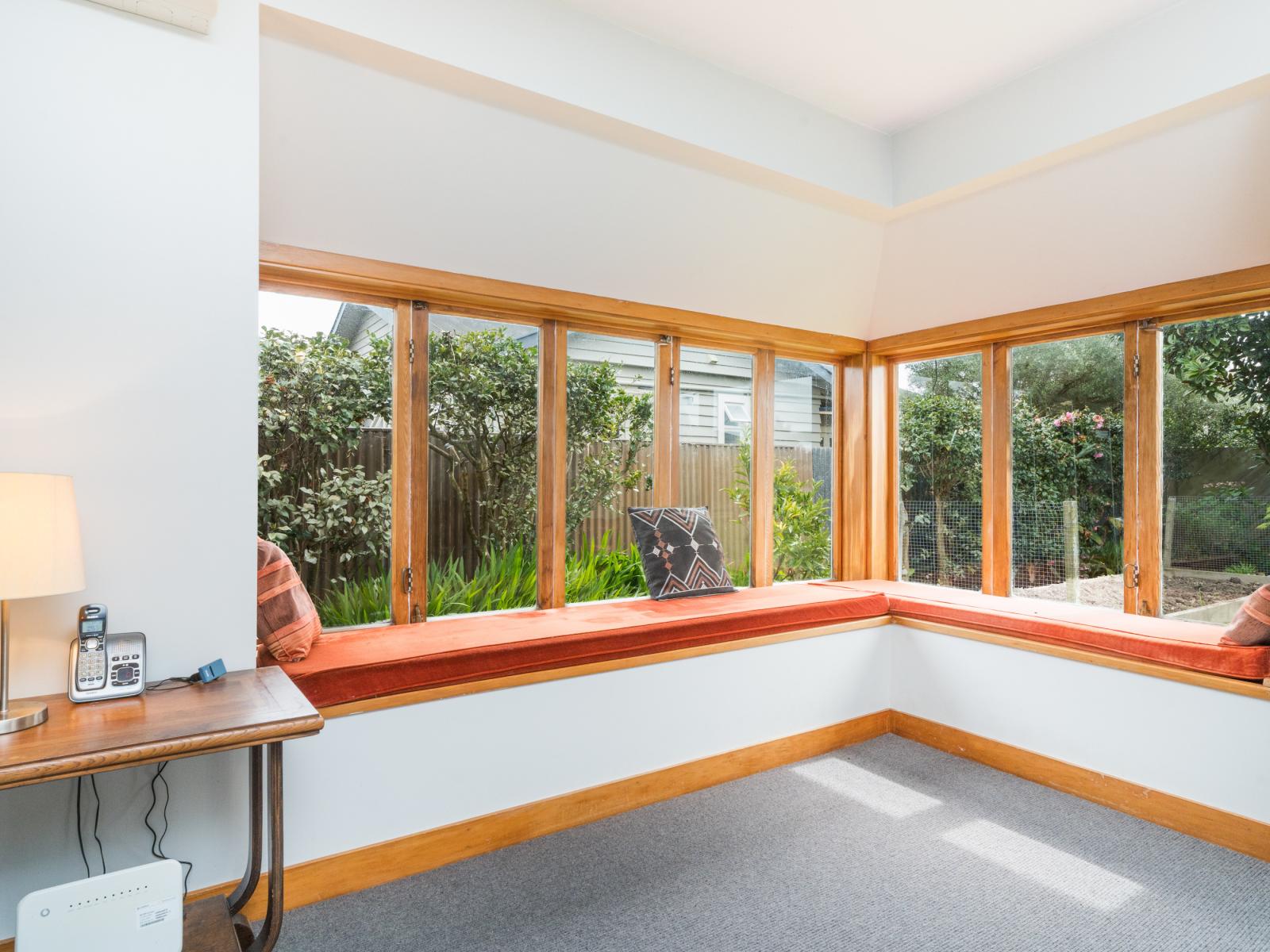 32 Pioneer Highway, Awapuni
