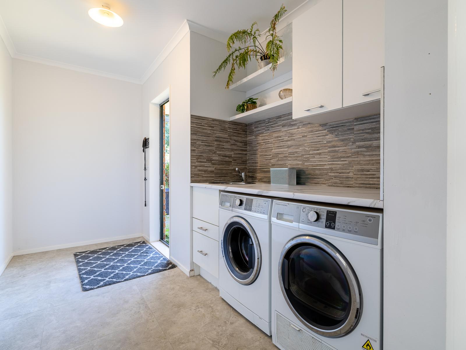 24 Rowe Road, Whatawhata