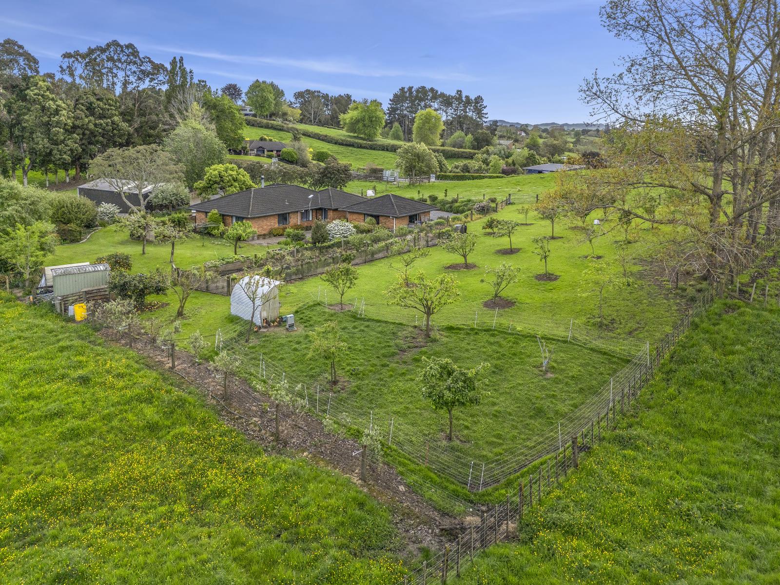 24 Rowe Road, Whatawhata