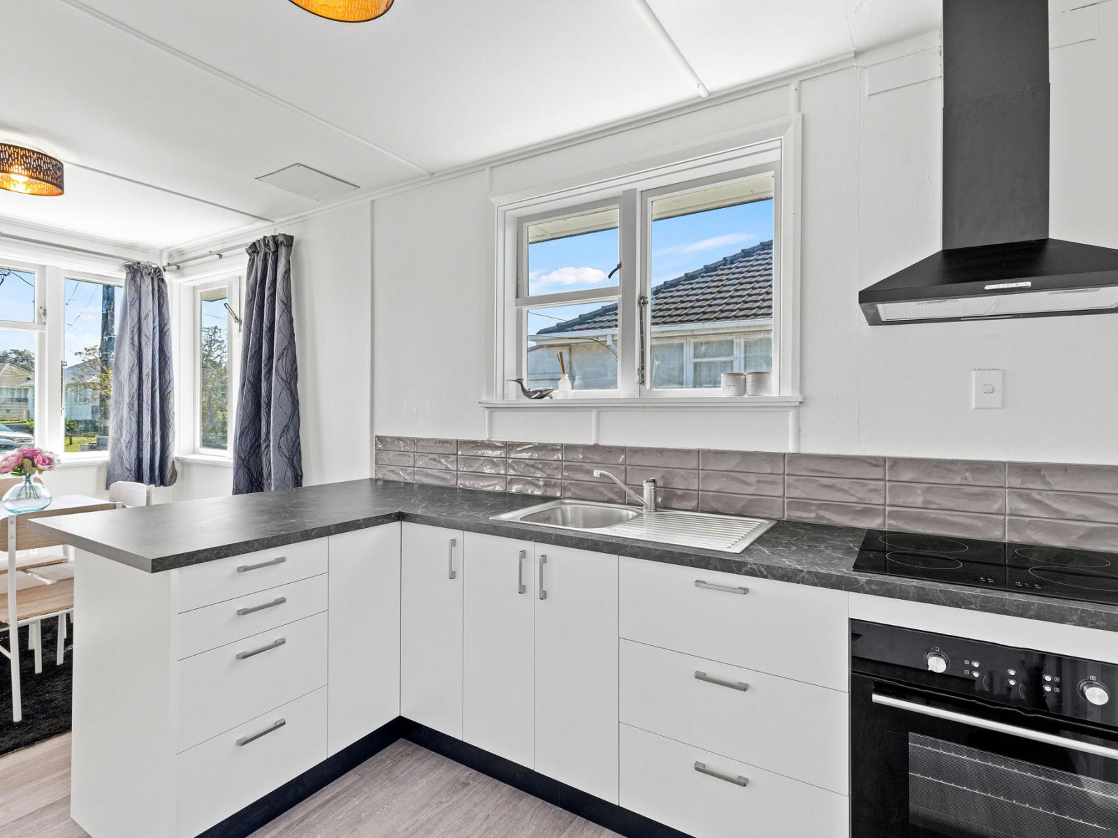 6 Tui Place, Gonville