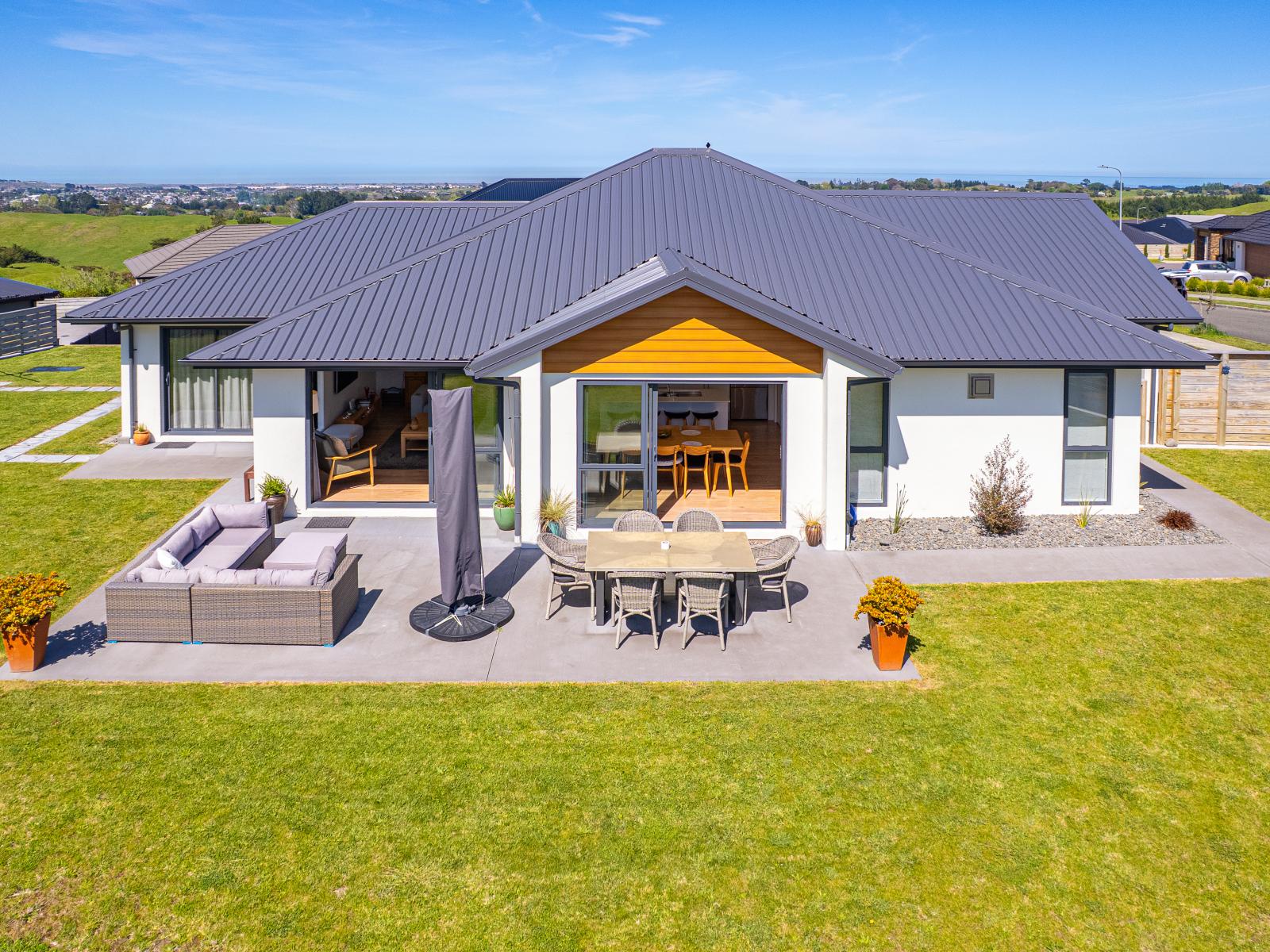 25 Tirimoana Place, Otamatea