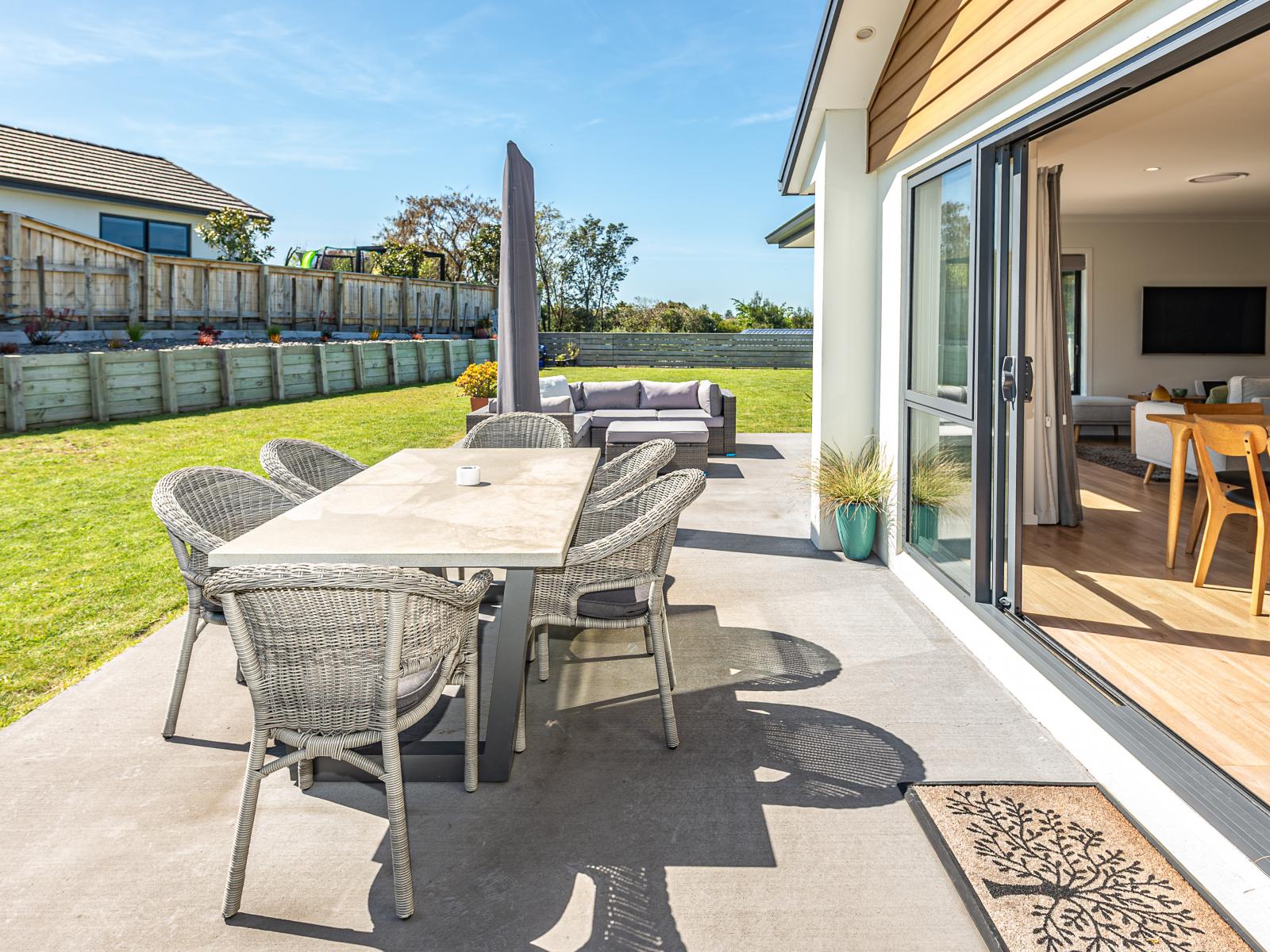 25 Tirimoana Place, Otamatea