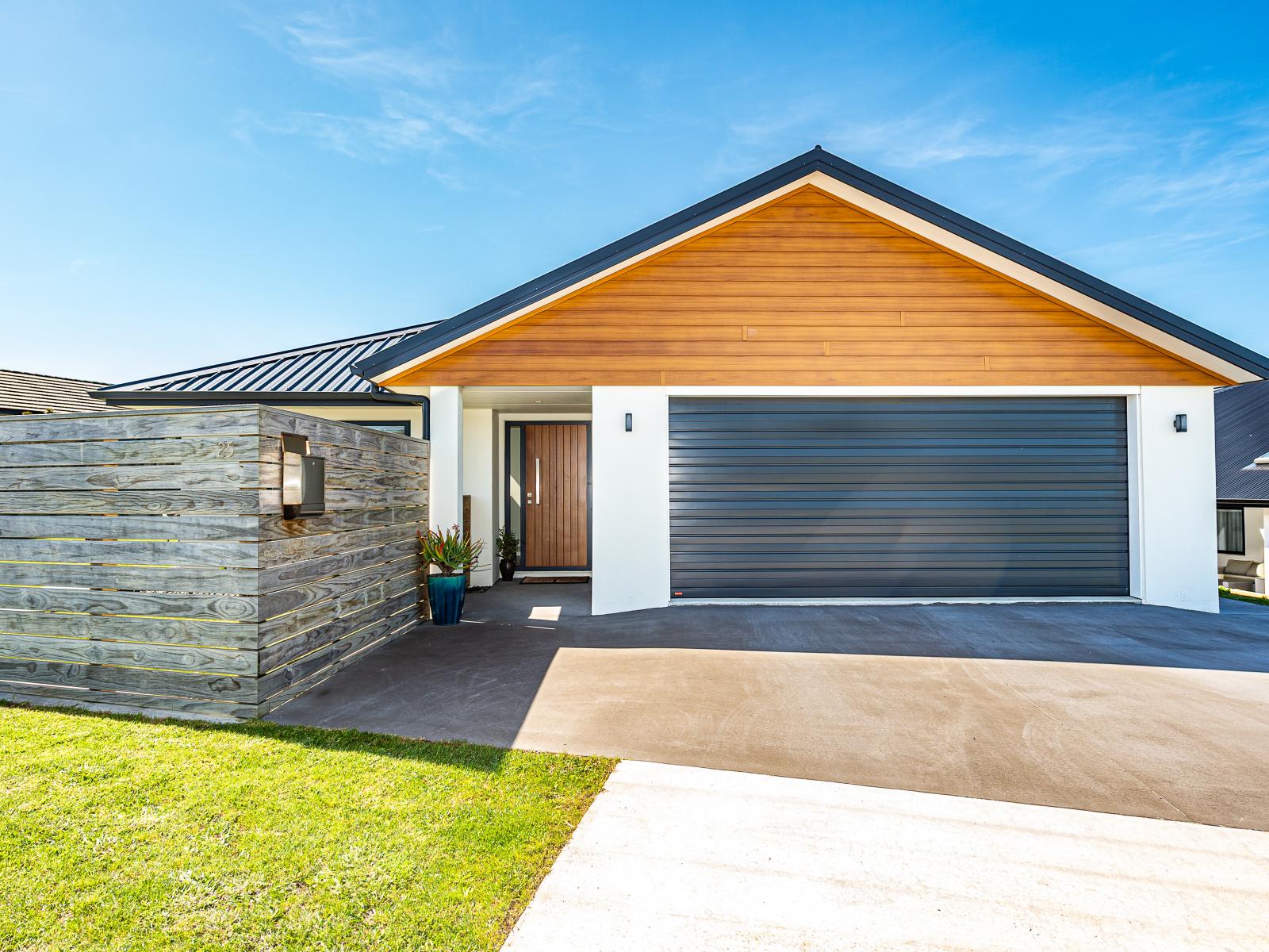 25 Tirimoana Place, Otamatea