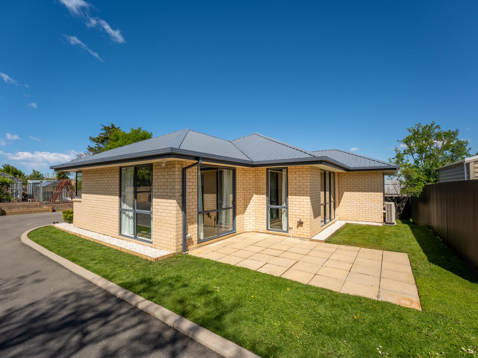 8A Jellicoe Street, Oceanview