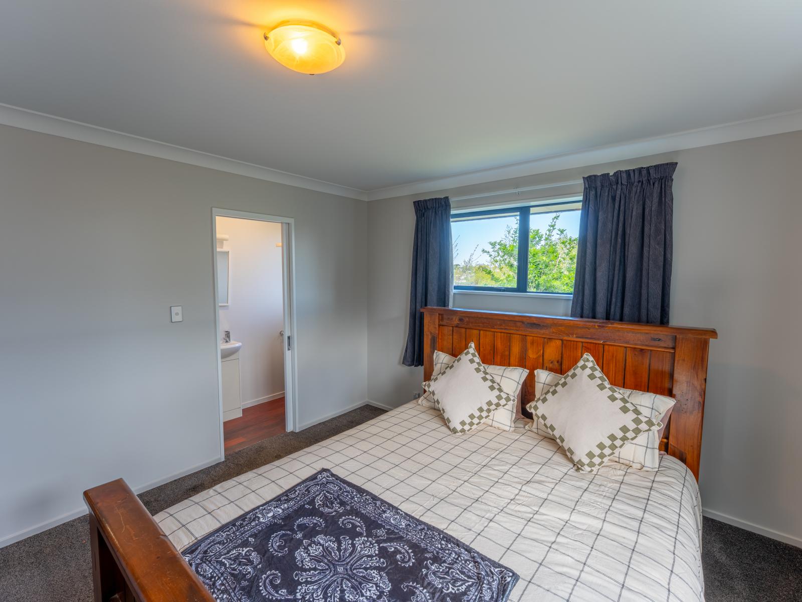 8A Jellicoe Street, Oceanview