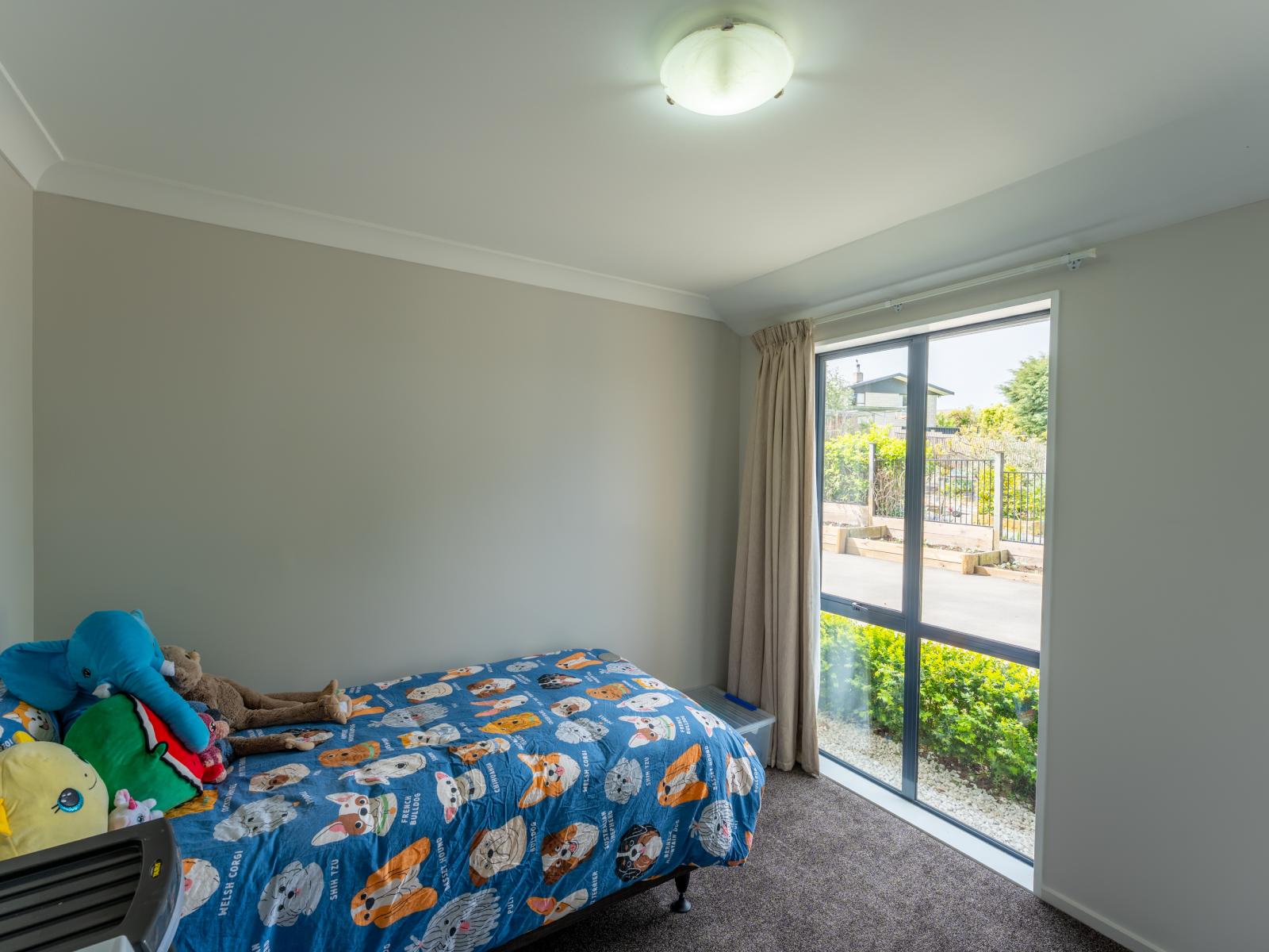 8A Jellicoe Street, Oceanview