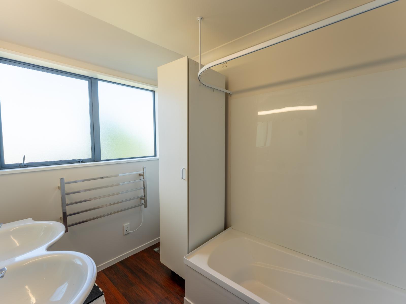 8A Jellicoe Street, Oceanview