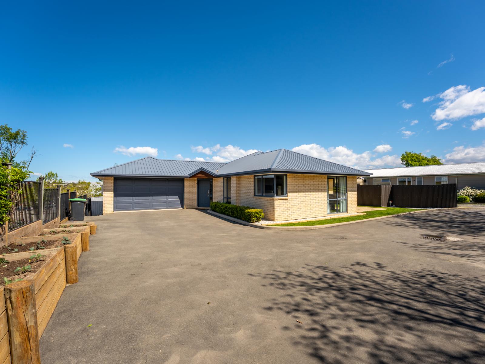 8A Jellicoe Street, Oceanview