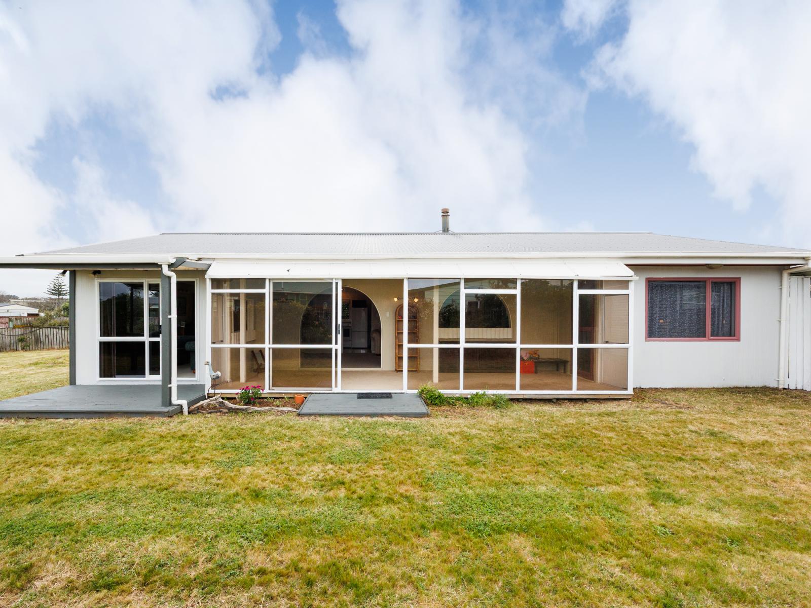 14 Te Kiri Street, Himatangi Beach