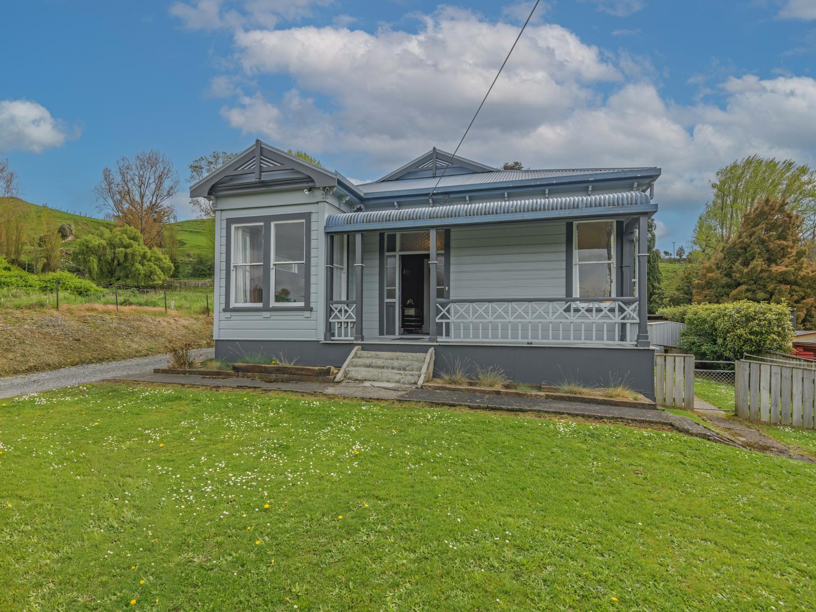 64 Kiwi Road, Taihape