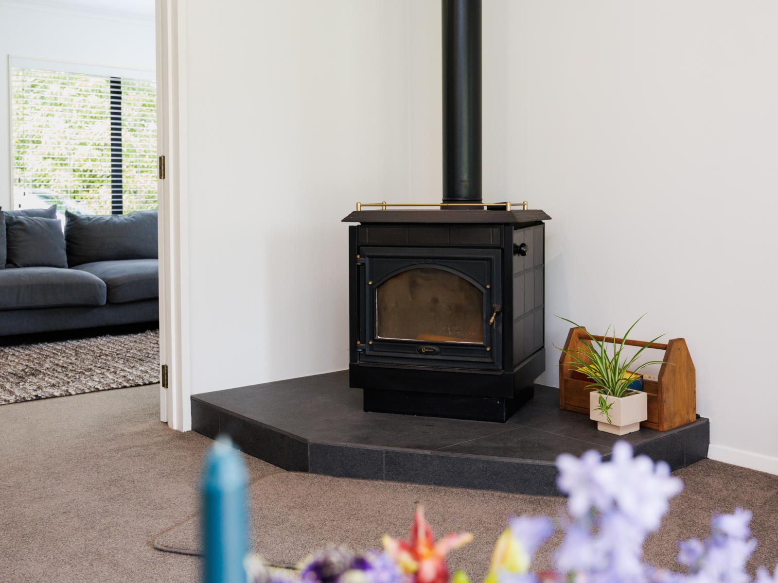 31 Kahuterawa Road, Turitea