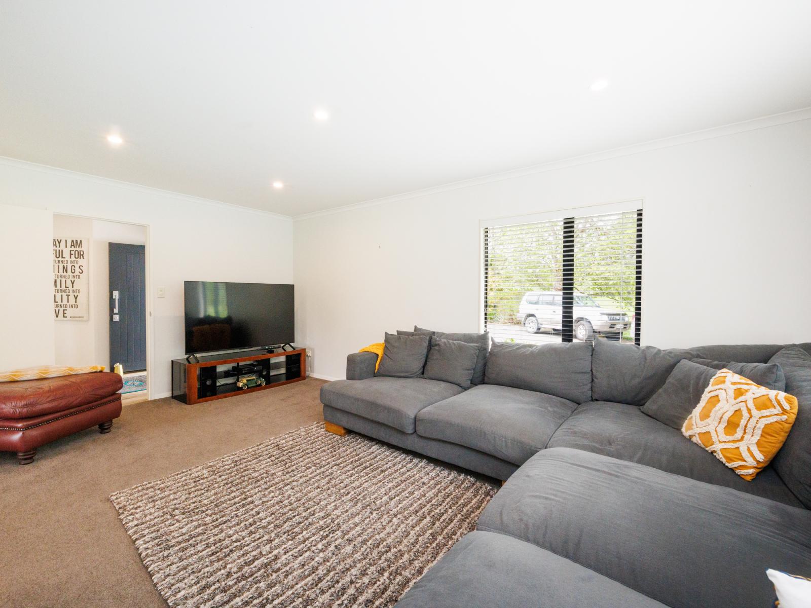 31 Kahuterawa Road, Turitea