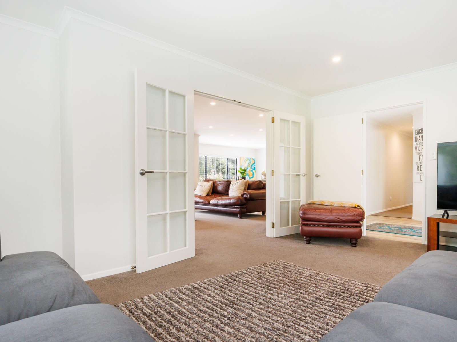 31 Kahuterawa Road, Turitea