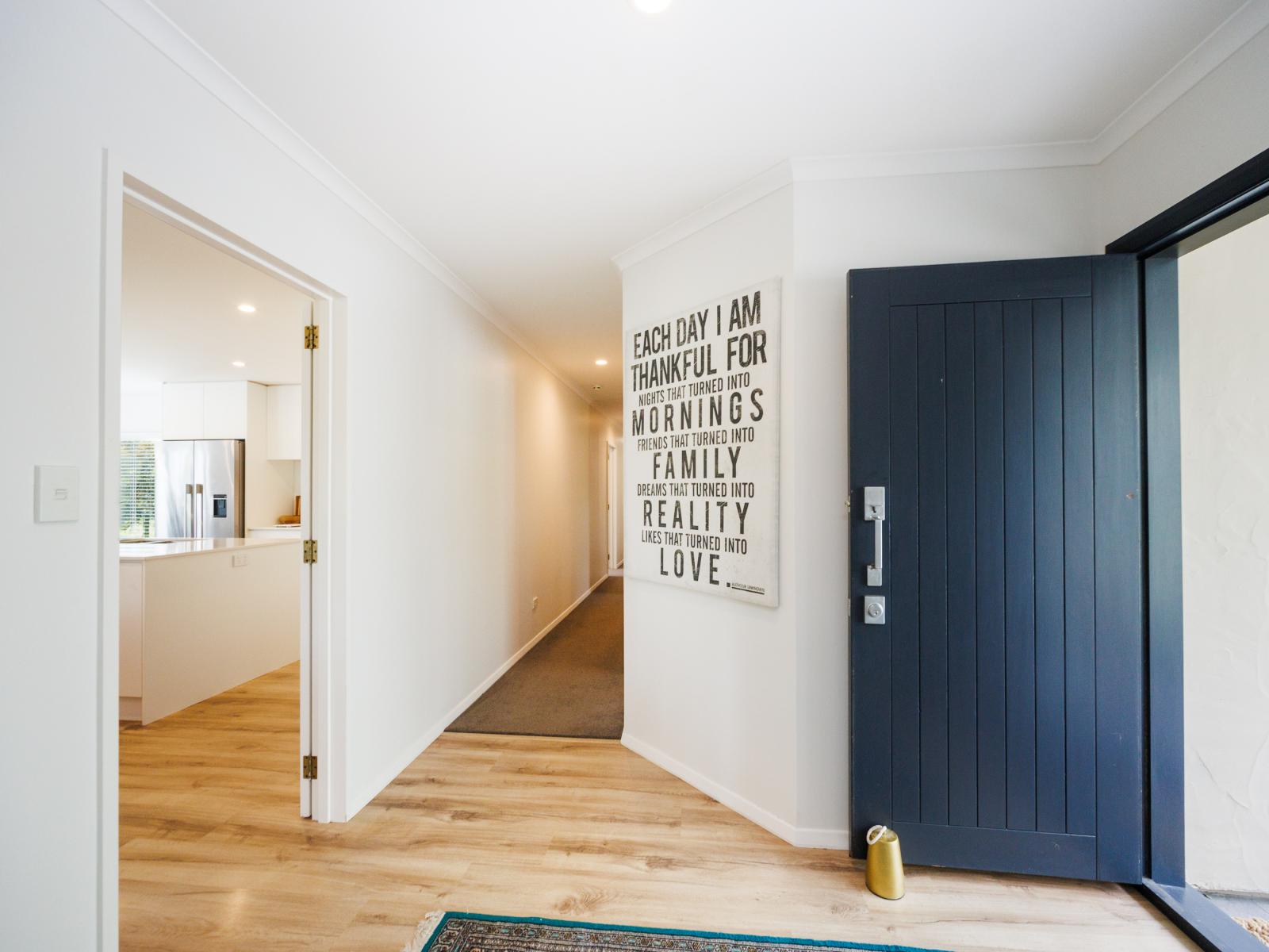 31 Kahuterawa Road, Turitea