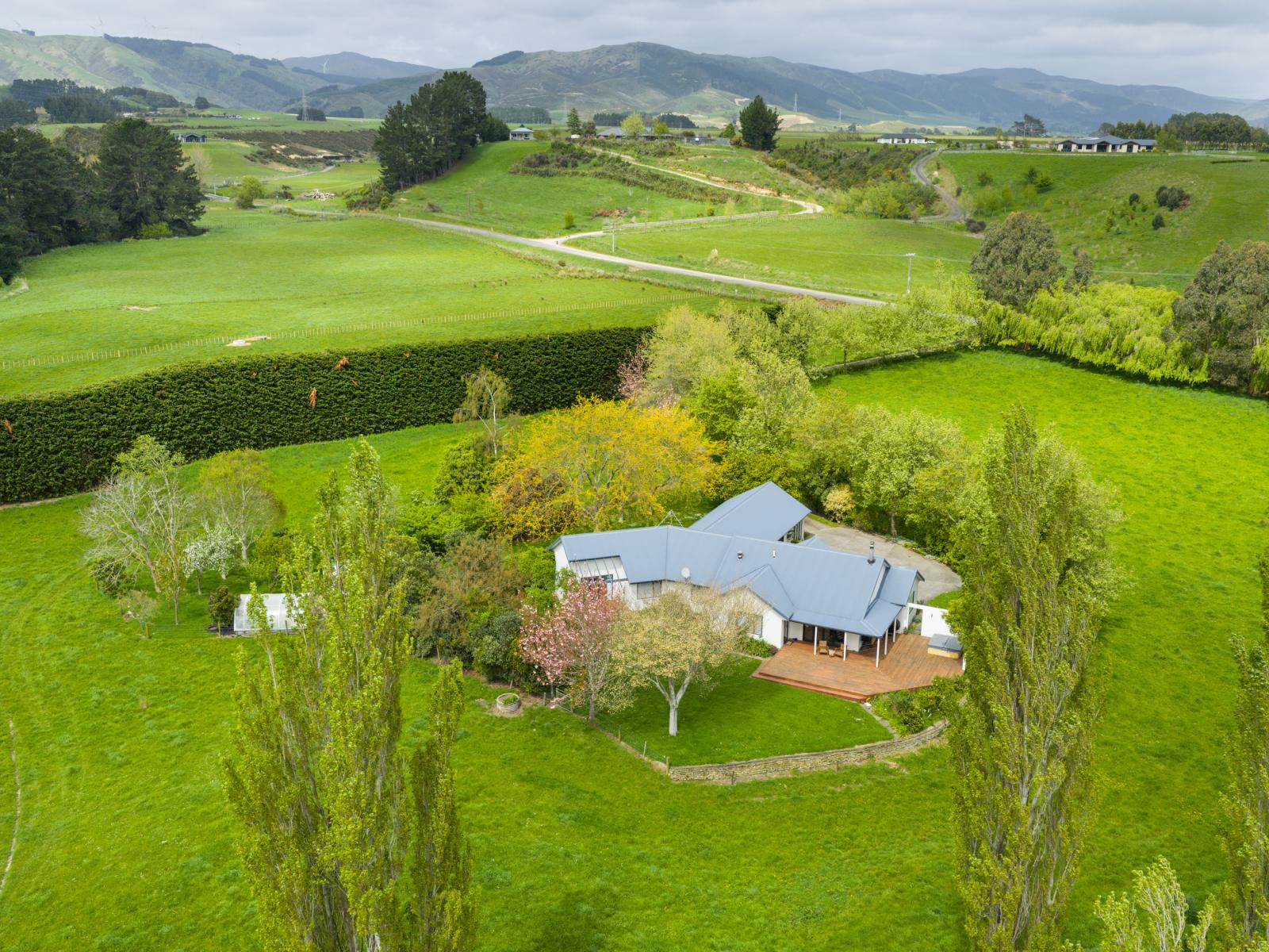 31 Kahuterawa Road, Turitea