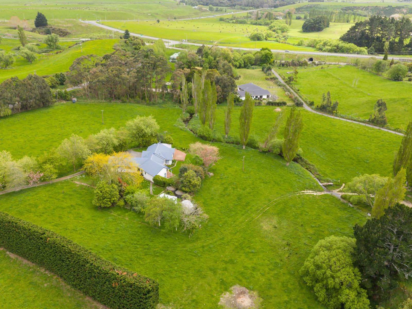 31 Kahuterawa Road, Turitea