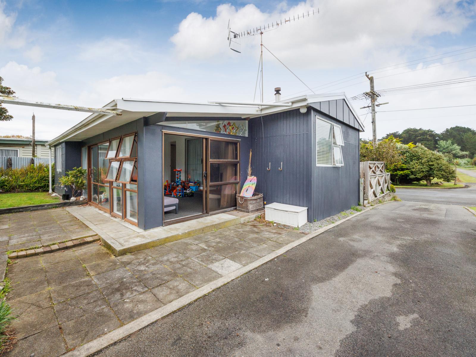 79 Nash Parade, Foxton Beach