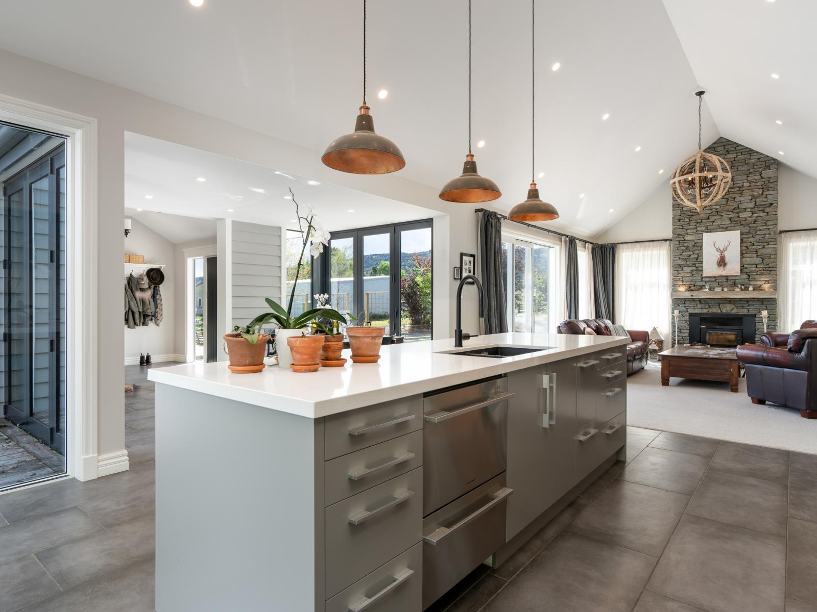 454 Riccarton Road West, Mosgiel