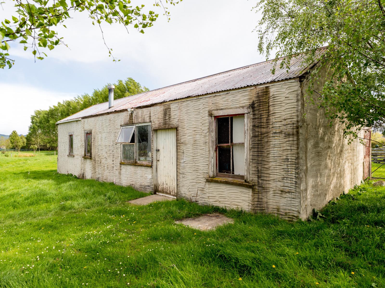 454 Riccarton Road West, Mosgiel