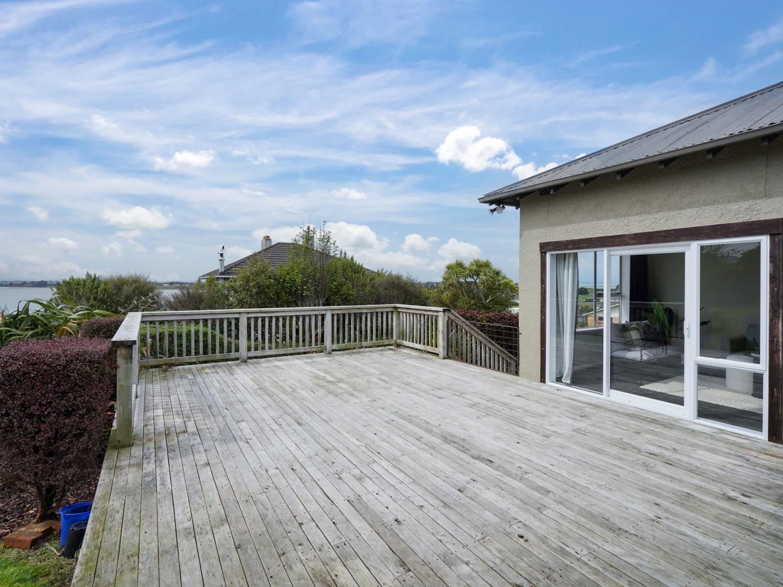 8 Osborne Street, Riverton