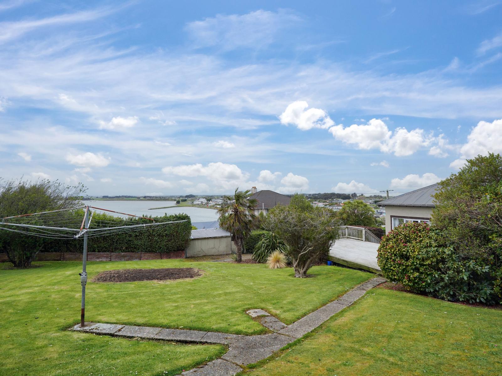 8 Osborne Street, Riverton