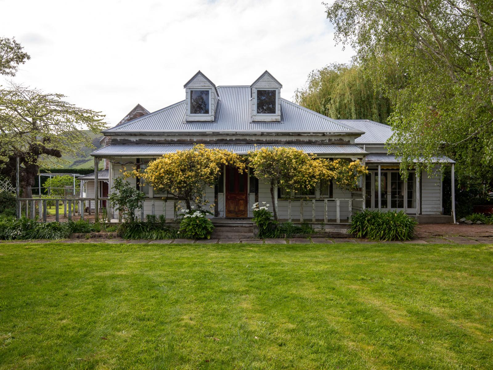 1905 Christchurch Akaroa Road, Motukarara