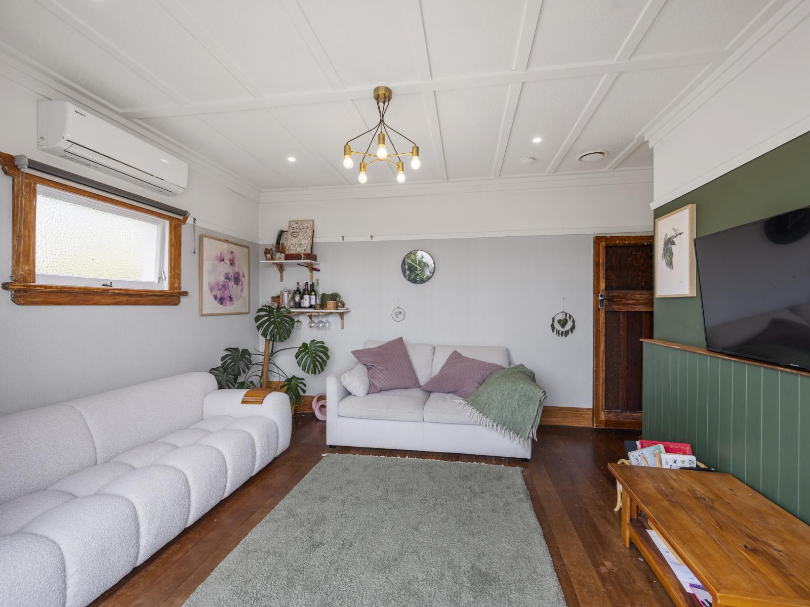 239 Georges Drive, Napier South