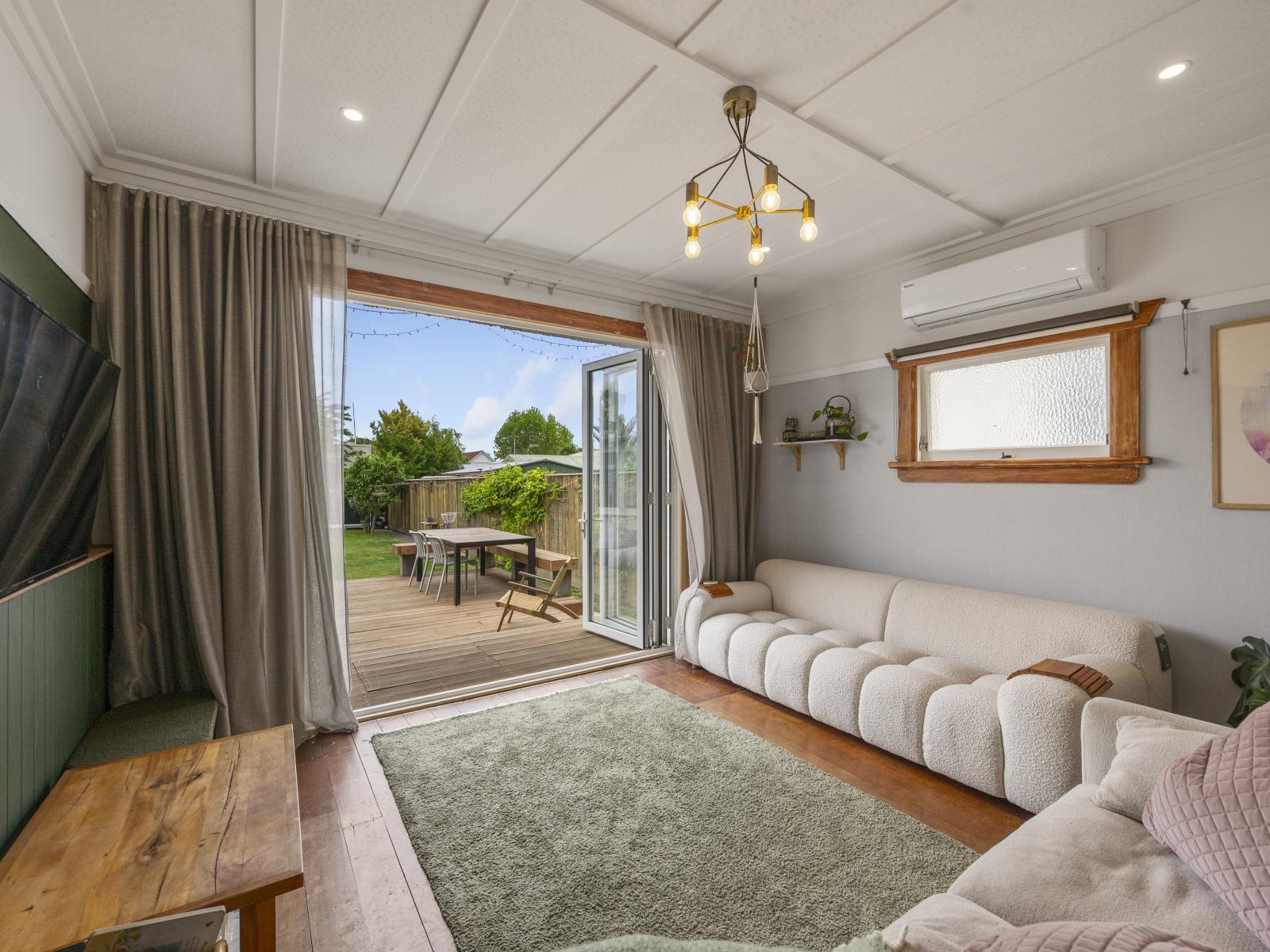 239 Georges Drive, Napier South
