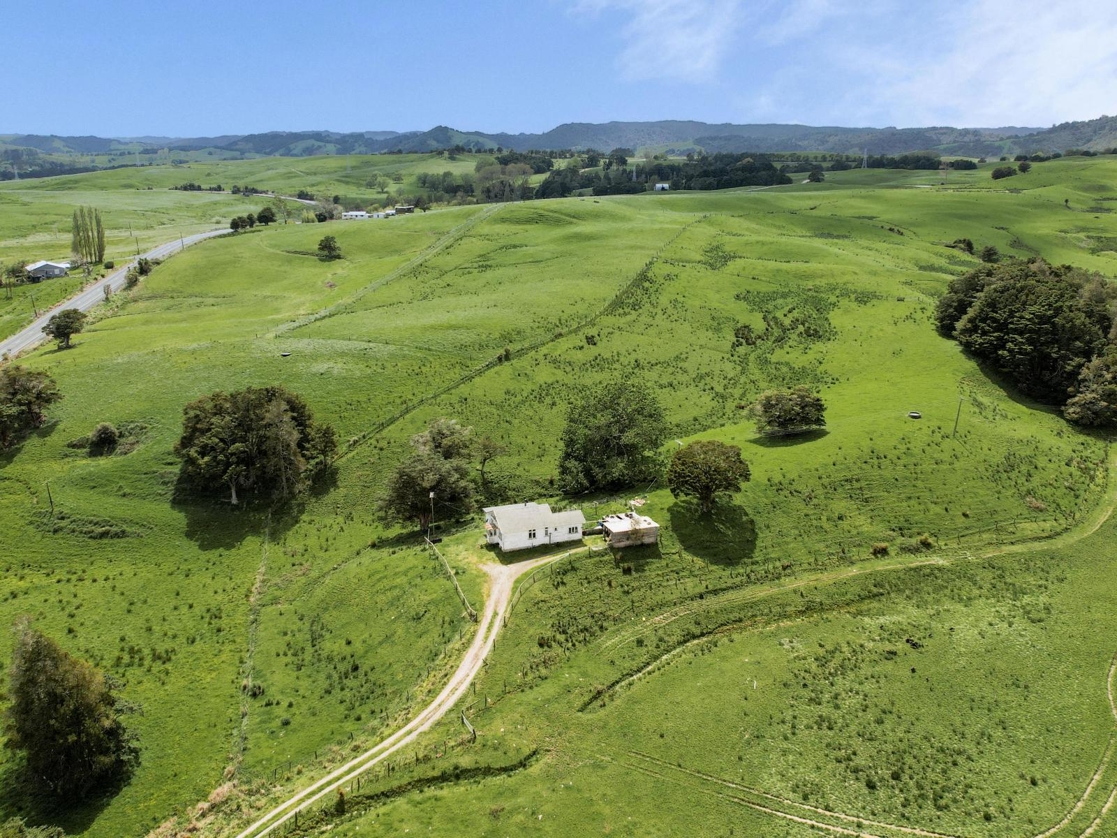 2051 Paparoa-Oakleigh Road, Taipuha