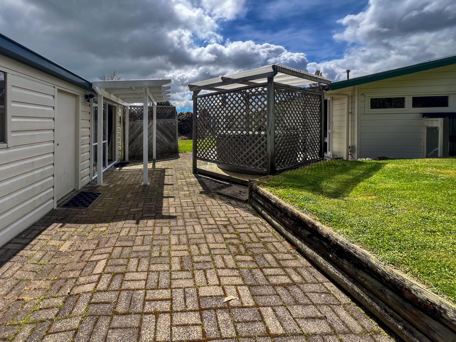 1 Highfield Place, Lynmore