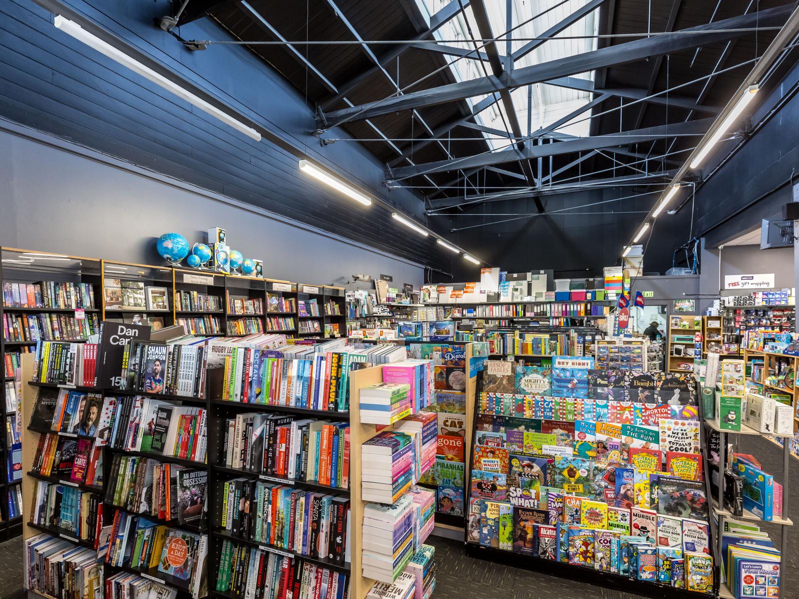 66-80 High Street North, Carterton