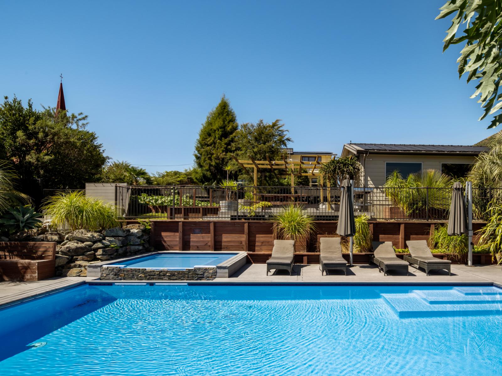 50 Main Road, Havelock