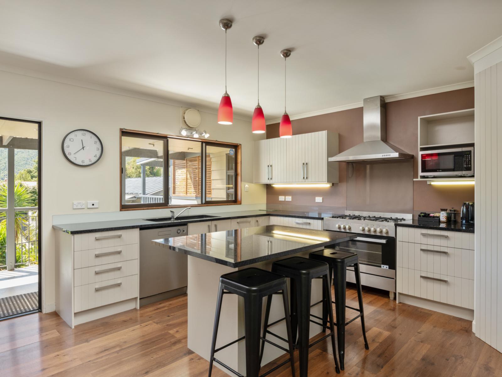 50 Main Road, Havelock