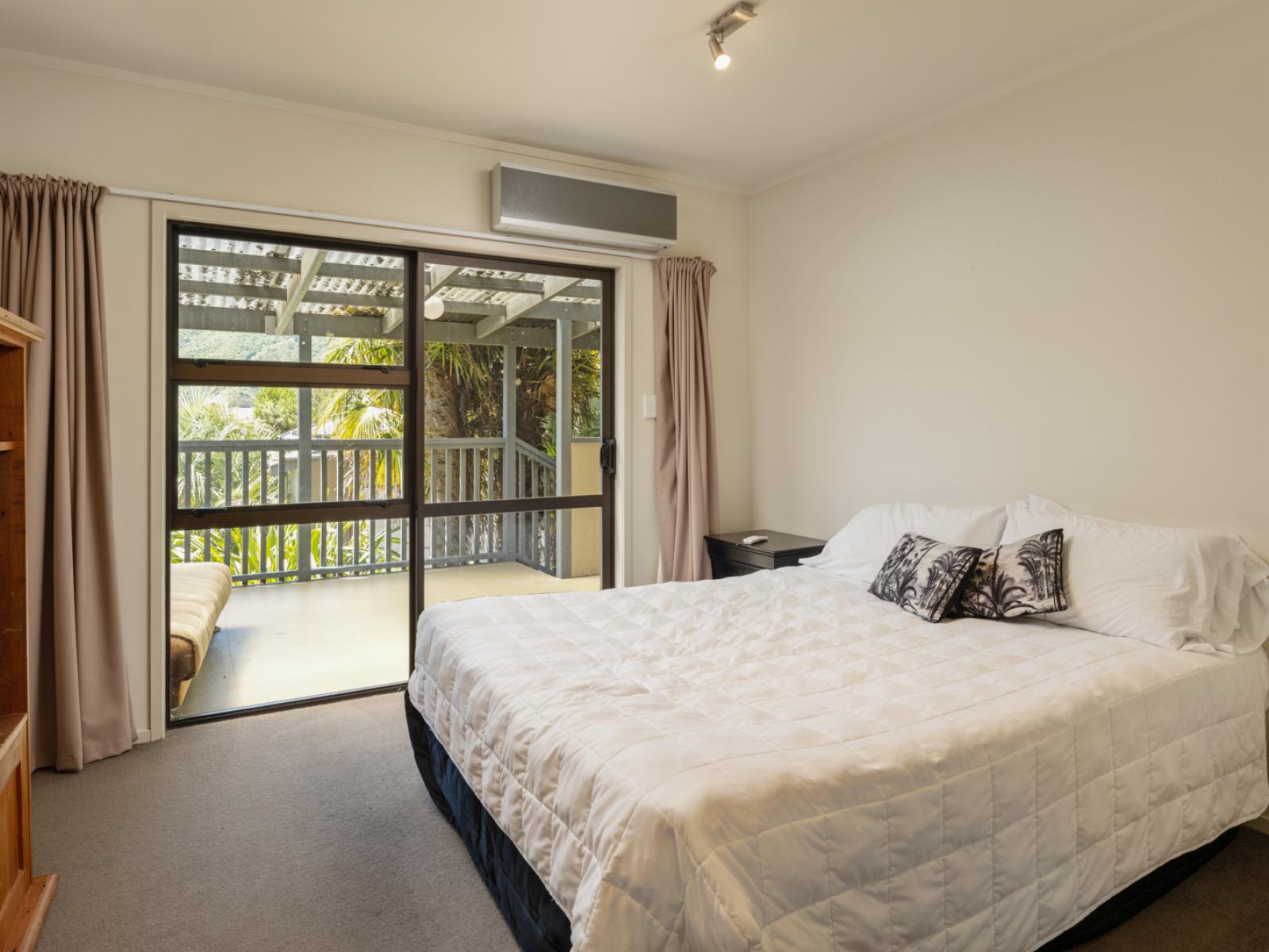 50 Main Road, Havelock