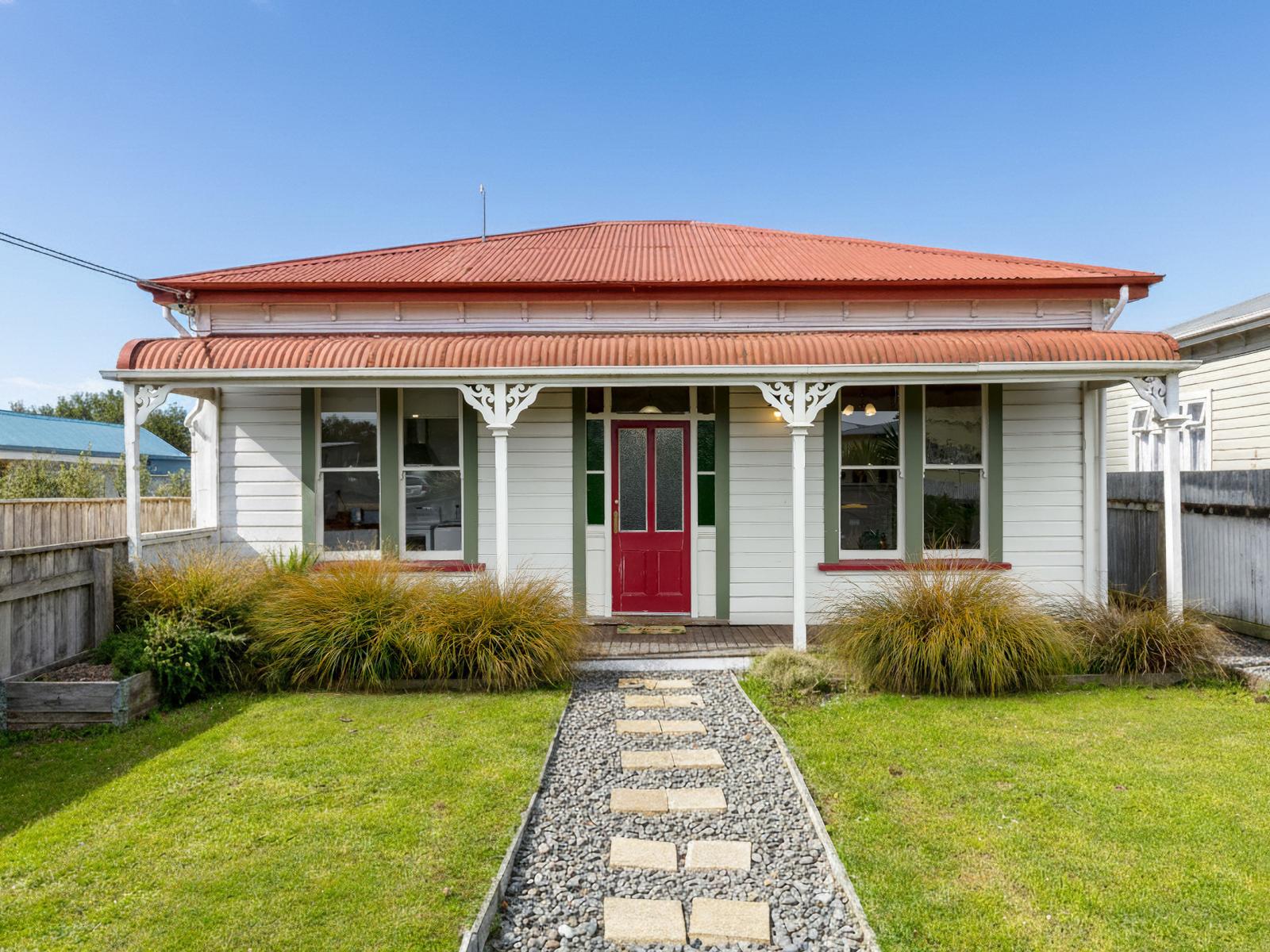 83 Lincoln Road, Masterton