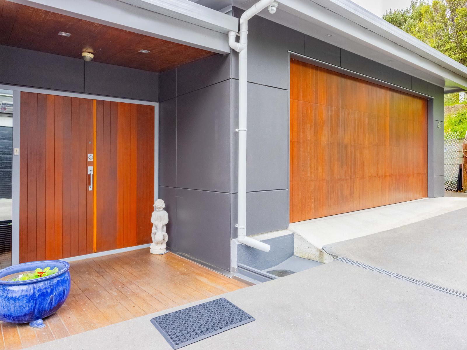 4B Seapoint Road, Bluff Hill