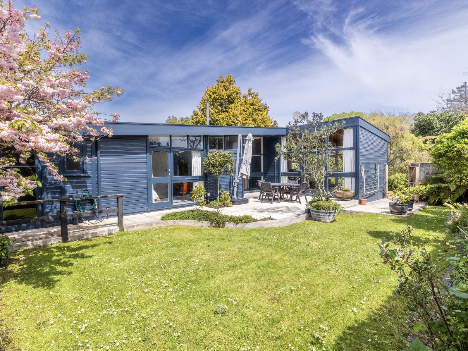 9B Peakes Road, St Johns Hill