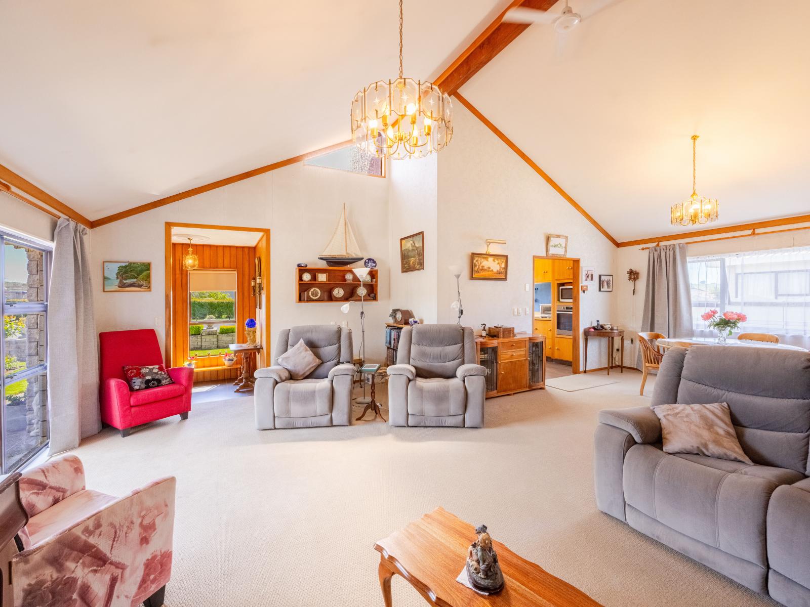 15A Holyrood Terrace, Waipukurau