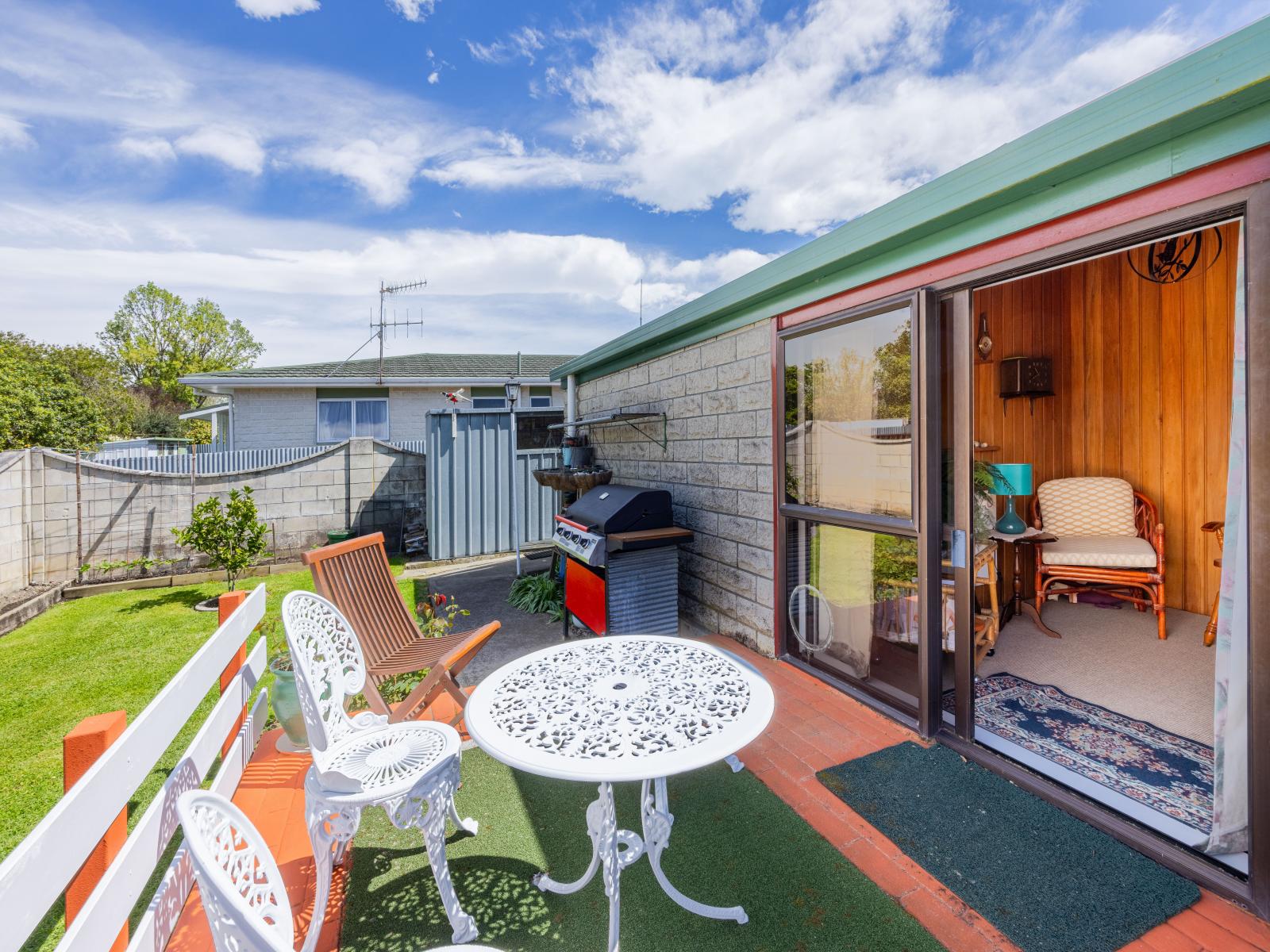 15A Holyrood Terrace, Waipukurau