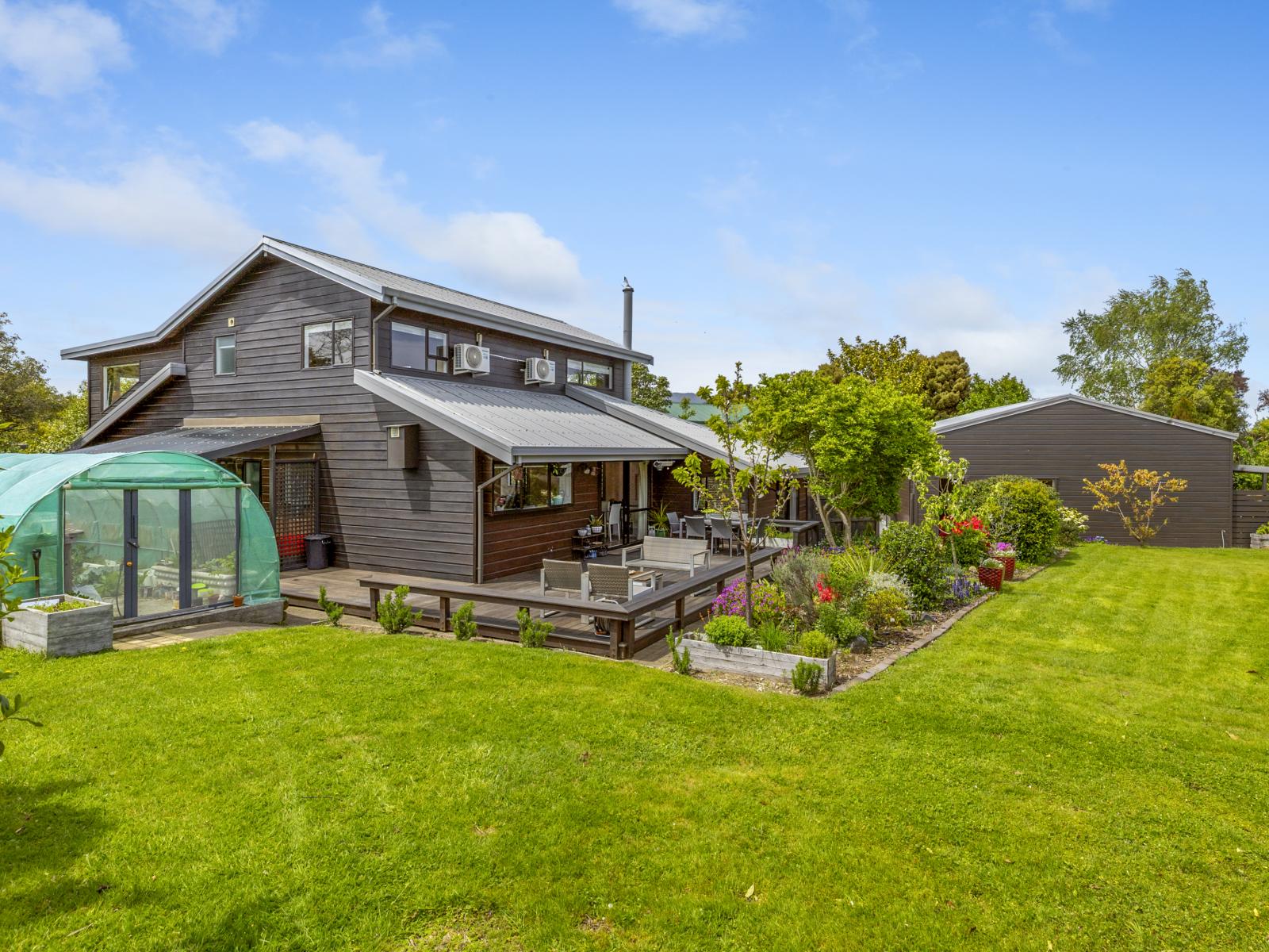51 Kahurangi Drive, Rangatira Park