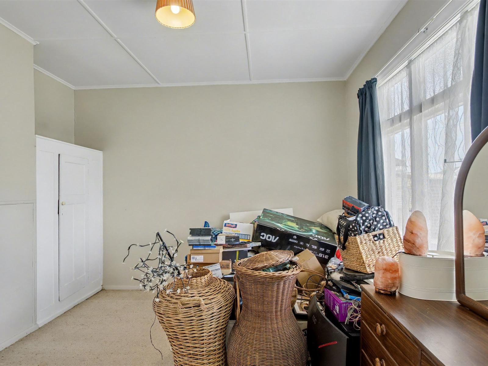 136 Russell Street, Westport