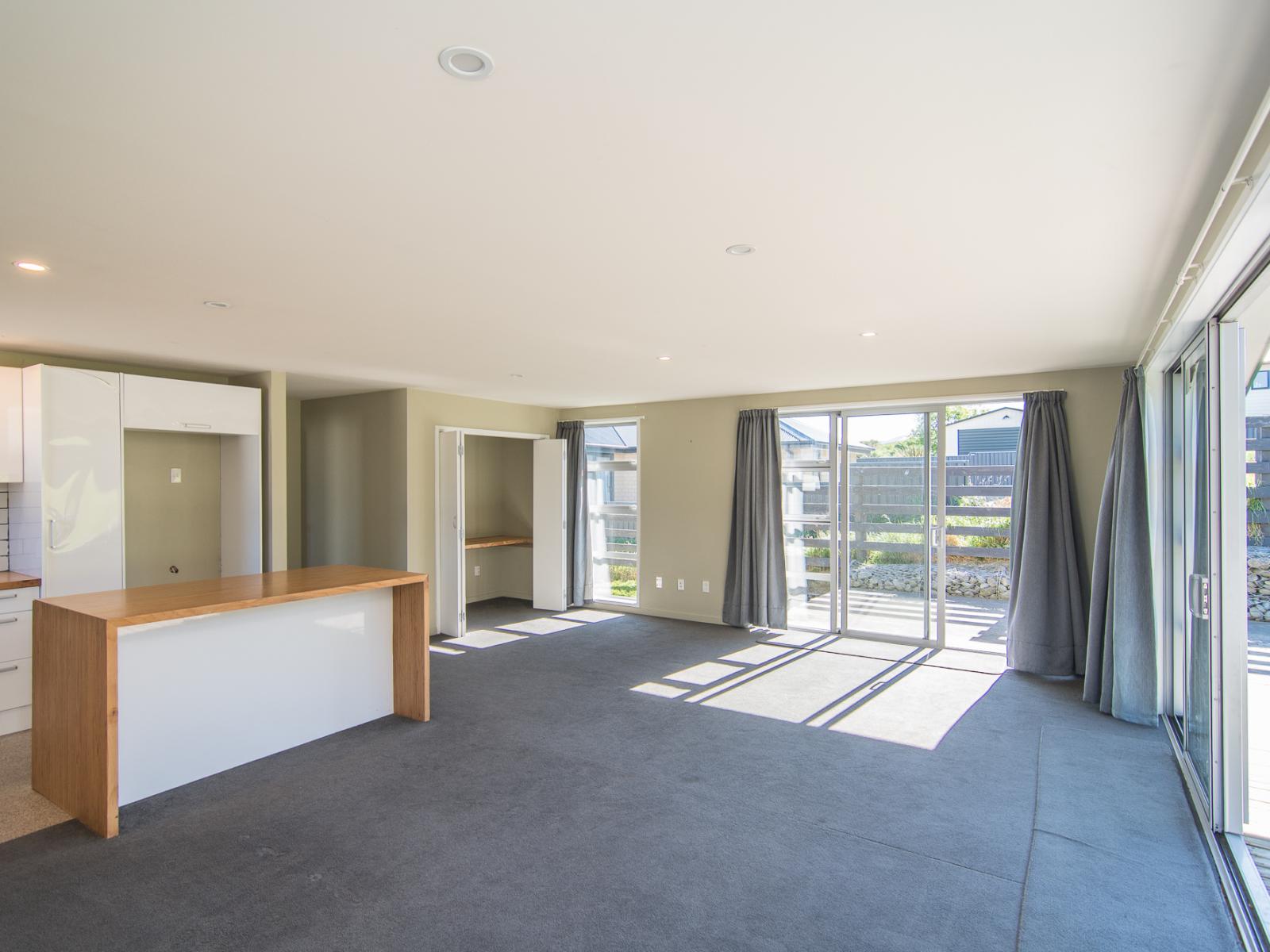 8B Jellicoe Street, Oceanview