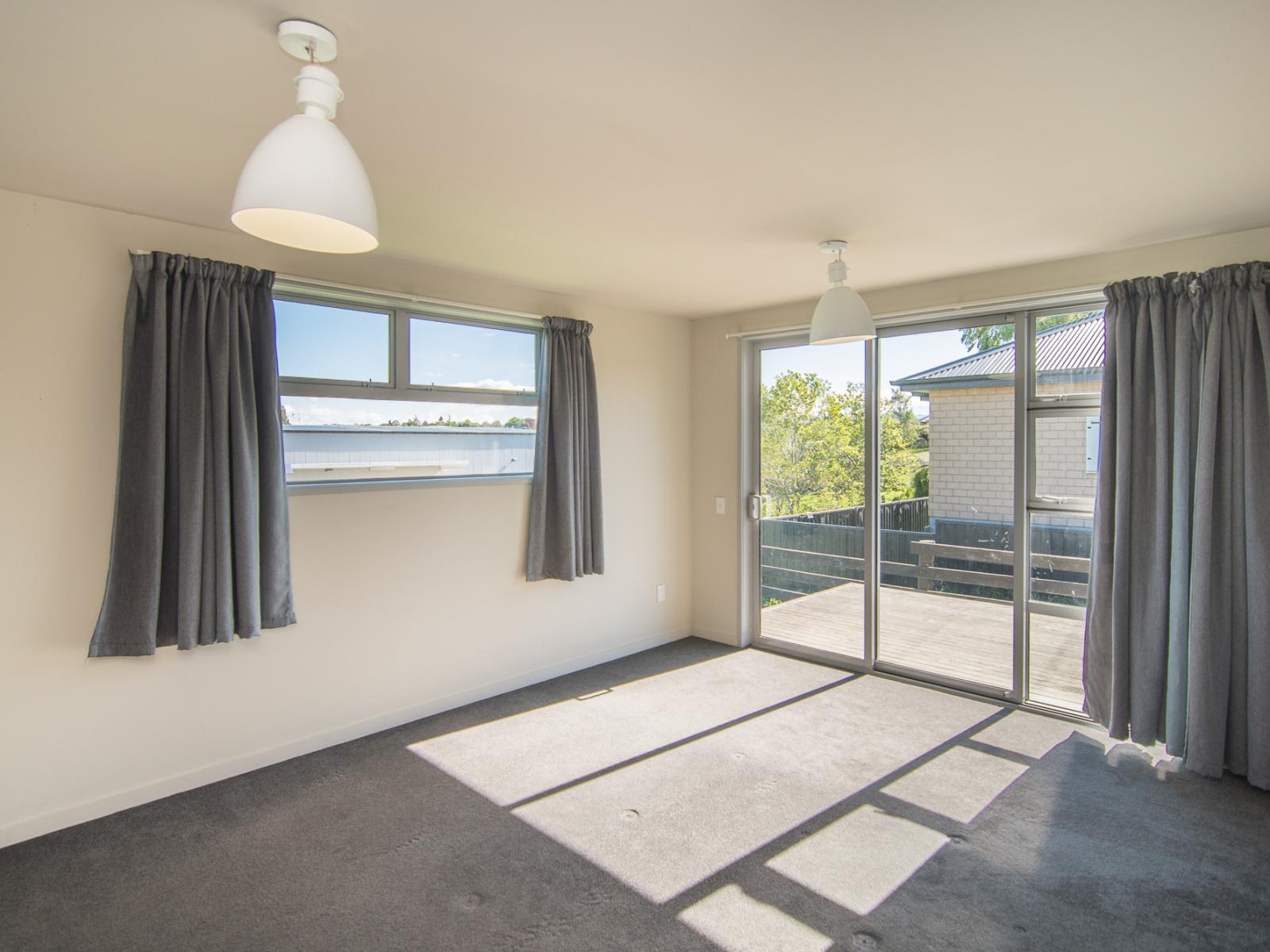 8B Jellicoe Street, Oceanview