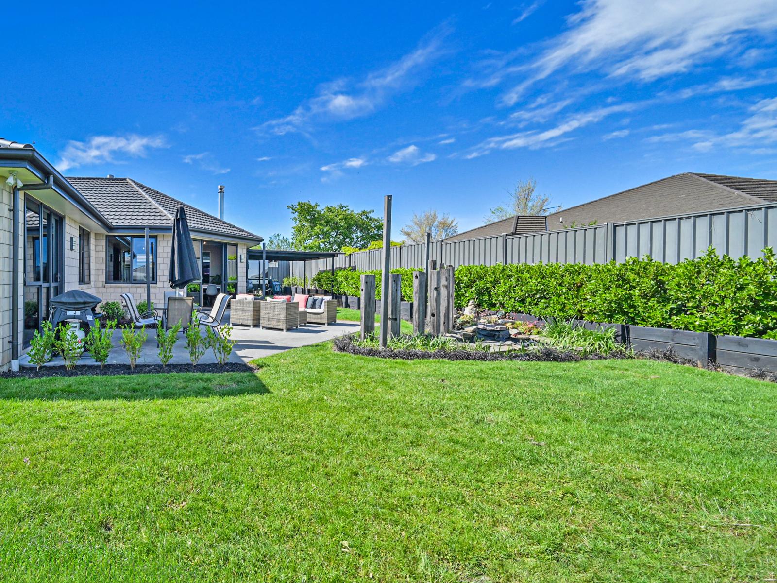 12 Begley Place, Frimley