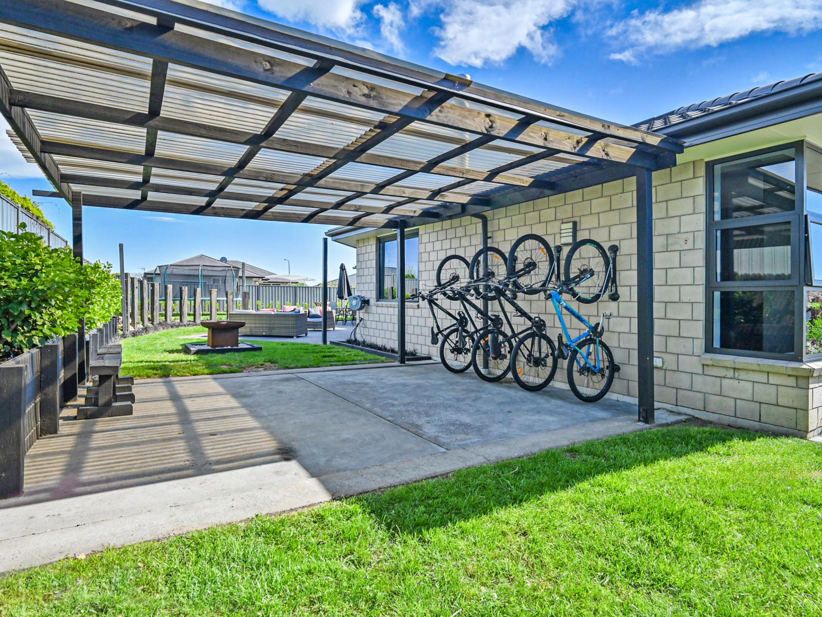 12 Begley Place, Frimley